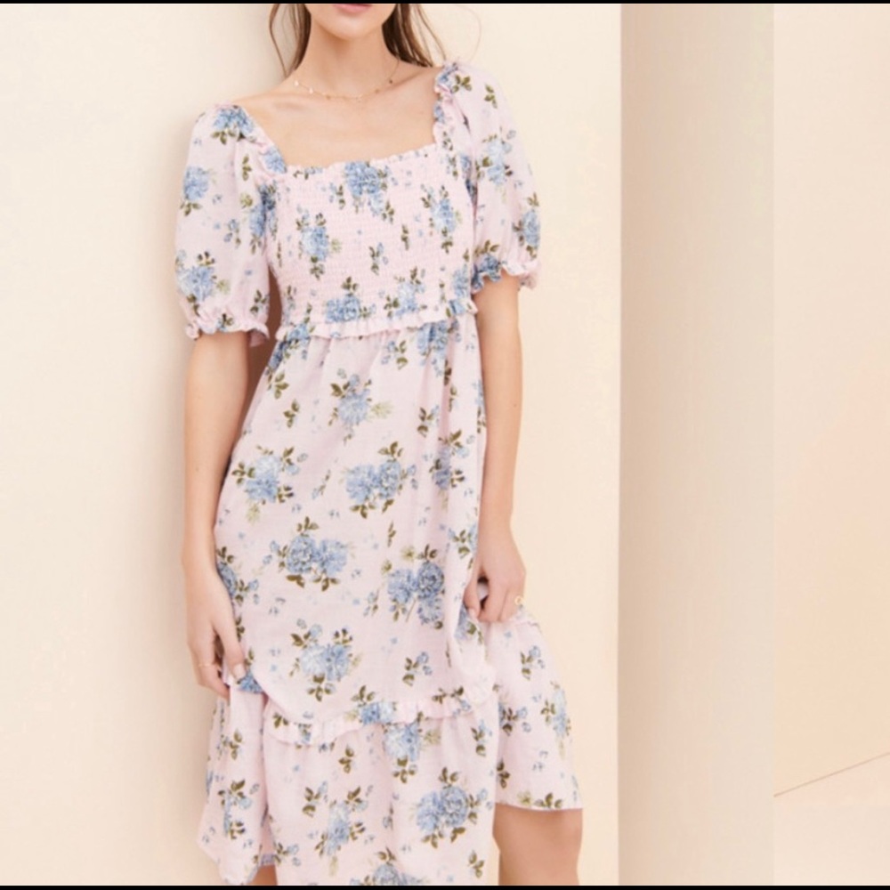 Girl meets clam floral smocked midi dress